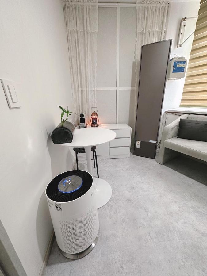 The Bay Cube House Female Only Otel Guri Dış mekan fotoğraf